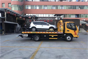 信州附近汽车拖车电话