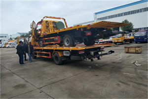 信州同城汽车补胎